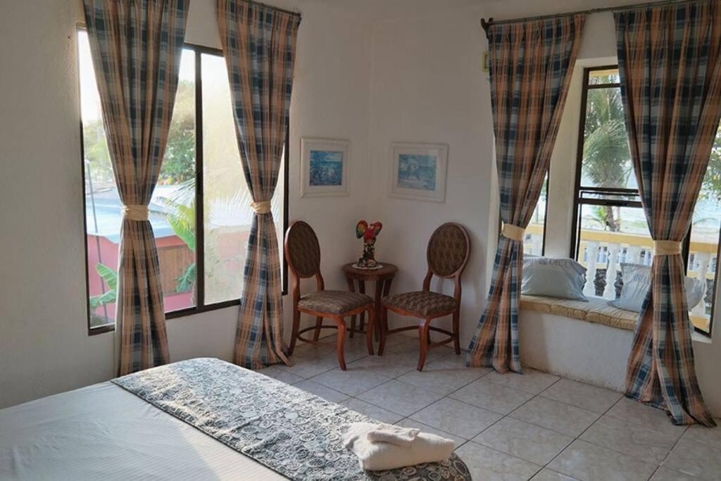 Lulu Beach Hotel Остров Корн Екстериор снимка