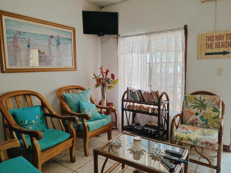 Lulu Beach Hotel Остров Корн Екстериор снимка